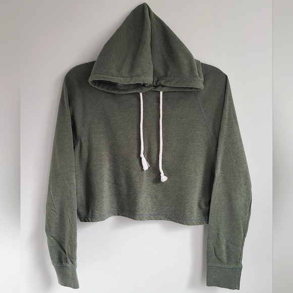 H&M cropped pullover hoodie - green, size small - Picture 2 of 8